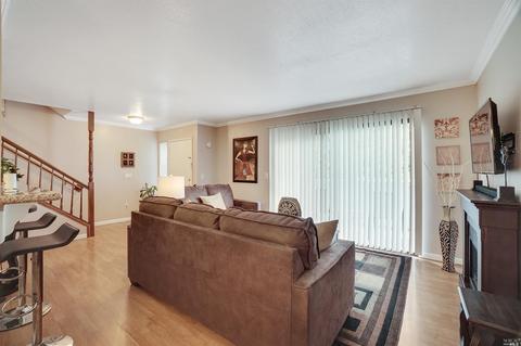 165 Oddstad Dr #64, Vallejo, CA 94589 photo 8