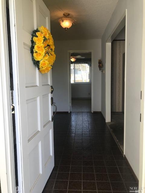 27 Barkley Ct, Vallejo, CA 94591 photo 4