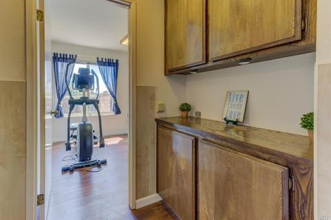 1604 Foothill Pl, Fairfield, CA 94534 photo 23