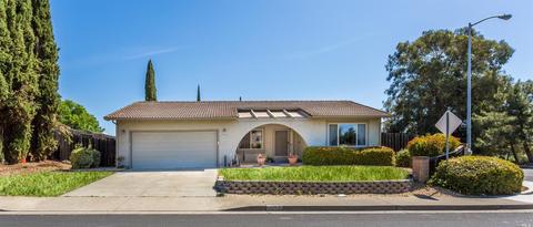 1604 Foothill Pl, Fairfield, CA 94534 photo 1