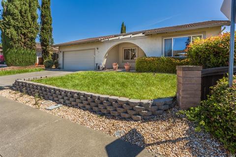 1604 Foothill Pl, Fairfield, CA 94534 photo 2