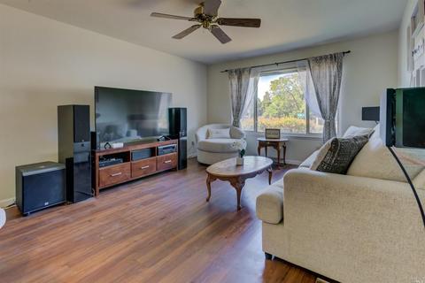 1604 Foothill Pl, Fairfield, CA 94534 photo 7