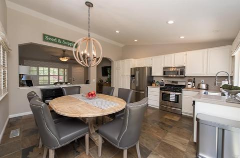 849 Foothill Dr, Windsor, CA 95492 photo 9