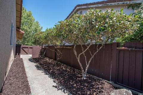 849 Foothill Dr, Windsor, CA 95492 photo 31
