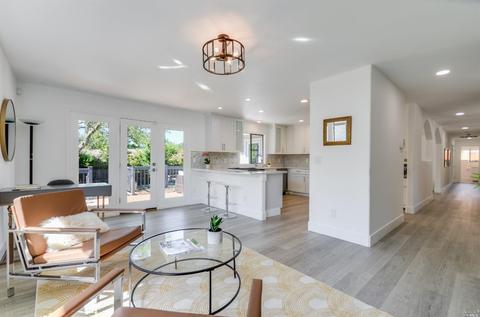 907 Arbor Ave, Sonoma, CA 95476 photo 4