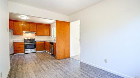 300 E Thomson Ave, Sonoma, CA 95476 photo 8