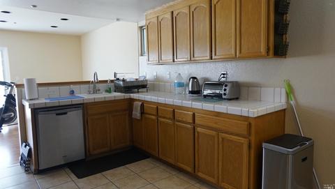 434 Jade Cir, Vallejo, CA 94590 photo 8