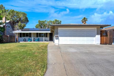 550 Silver Dr, Vacaville, CA 95687 photo 1