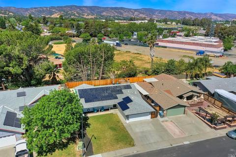 550 Silver Dr, Vacaville, CA 95687 photo 2