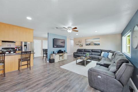 550 Silver Dr, Vacaville, CA 95687 photo 23