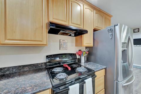 550 Silver Dr, Vacaville, CA 95687 photo 29