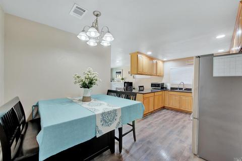 550 Silver Dr, Vacaville, CA 95687 photo 31