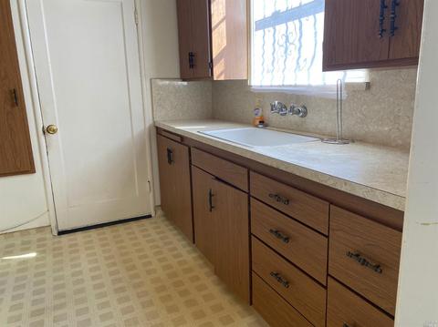 1009 Sheridan St, Vallejo, CA 94590 photo 8