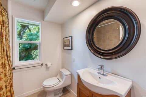 26823 Walnut Ln, Cloverdale, CA 95425 photo 17