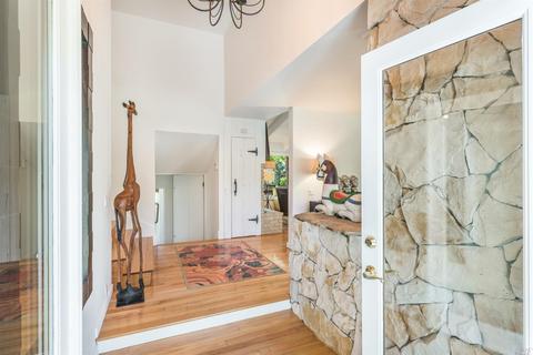 26823 Walnut Ln, Cloverdale, CA 95425 photo 5