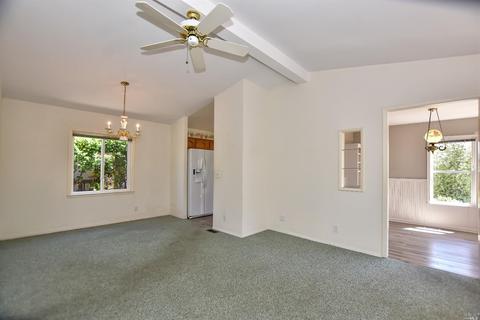111 Merida Dr, Sonoma, CA 95476 photo 4