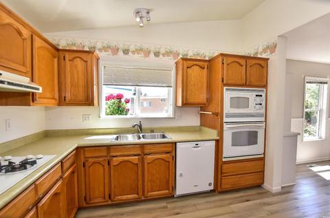 111 Merida Dr, Sonoma, CA 95476 photo 7