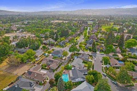 515 Este Madera Ln, Sonoma, CA 95476 photo 38
