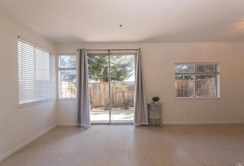 45 Chaucer Ln, Fairfield, CA 94533 photo 10