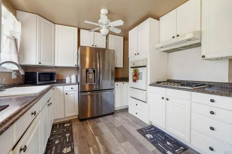 146 Wendy St, Vallejo, CA 94589 photo 11