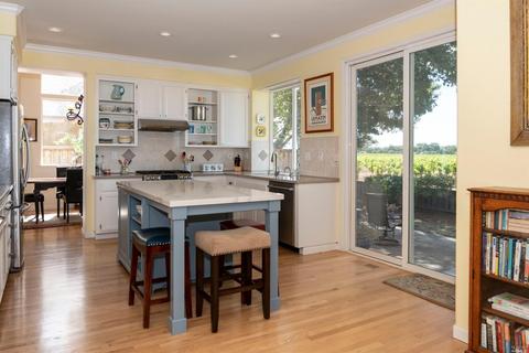 562 Peppertree Dr, Windsor, CA 95492 photo 11