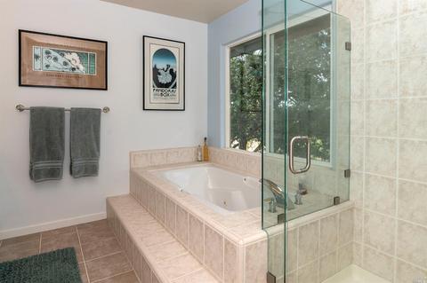 562 Peppertree Dr, Windsor, CA 95492 photo 27