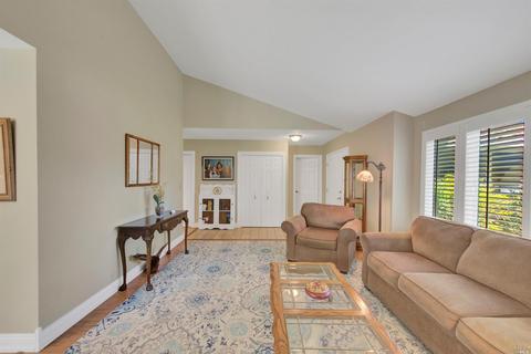 1645 Moraga Dr, Fairfield, CA 94534 photo 12