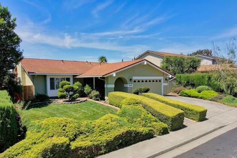 1645 Moraga Dr, Fairfield, CA 94534 photo 1