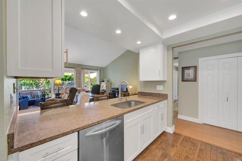 1645 Moraga Dr, Fairfield, CA 94534 photo 18