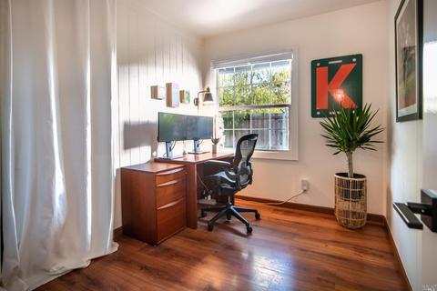 284 Cardinal Rd, Mill Valley, CA 94941 photo 9