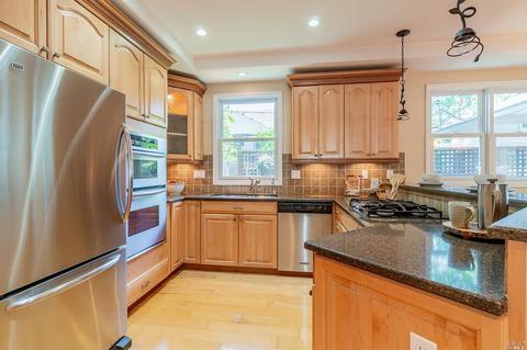 300 E L St, Benicia, CA 94510 photo 15