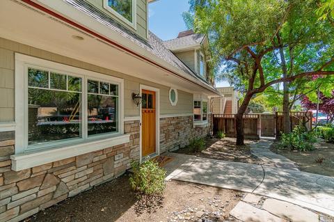 300 E L St, Benicia, CA 94510 photo 2