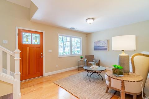 300 E L St, Benicia, CA 94510 photo 6