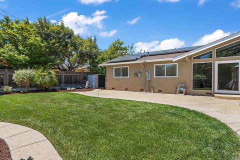 71 Emerald Cir, Vallejo, CA 94589 photo 36
