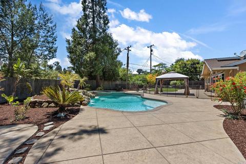 71 Emerald Cir, Vallejo, CA 94589 photo 31