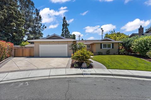 71 Emerald Cir, Vallejo, CA 94589 photo 3