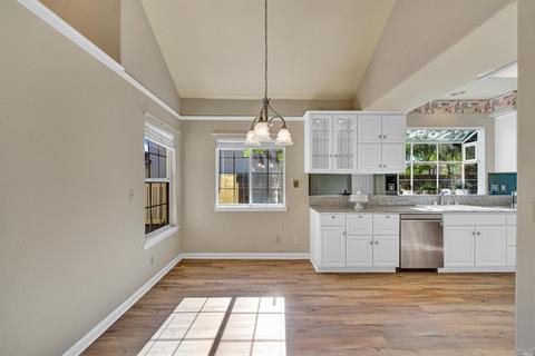 130 Glen Eagle Way, Vacaville, CA 95688 photo 10