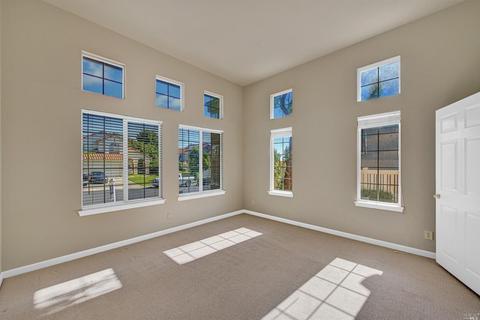 130 Glen Eagle Way, Vacaville, CA 95688 photo 8