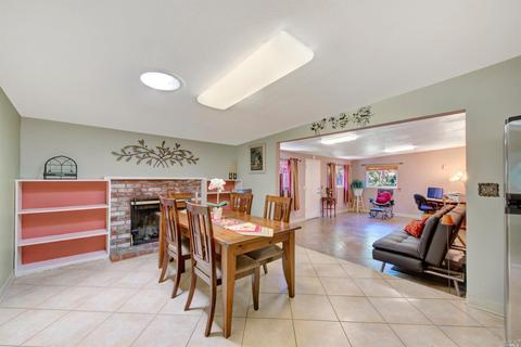 367 Trinity Dr, Vacaville, CA 95687 photo 36