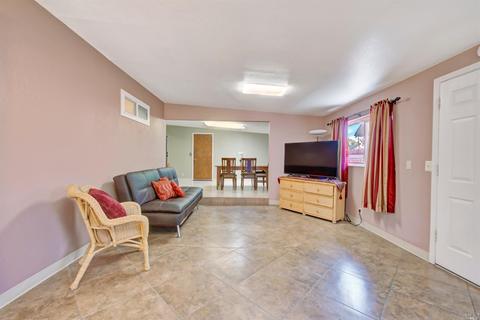 367 Trinity Dr, Vacaville, CA 95687 photo 41