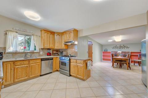 367 Trinity Dr, Vacaville, CA 95687 photo 27