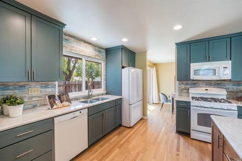 371 Wilson Ln, Windsor, CA 95492 photo 8