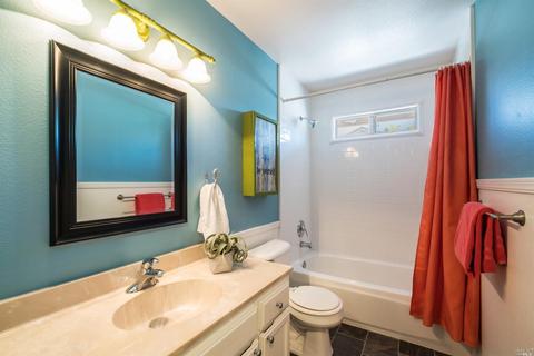 371 Wilson Ln, Windsor, CA 95492 photo 22
