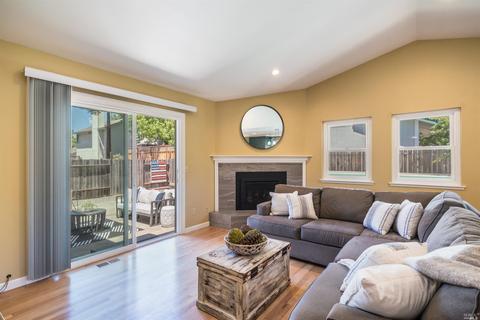 371 Wilson Ln, Windsor, CA 95492 photo 14