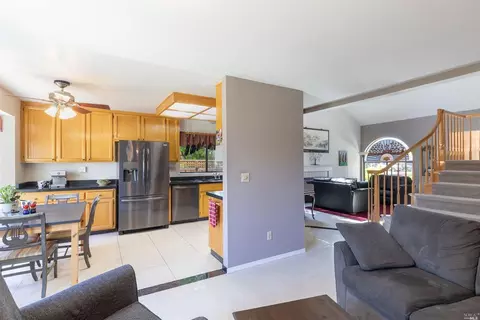 100 Zapata Ct, Windsor, CA 95492 photo 6
