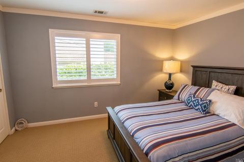 2046 Bennington Dr, Vallejo, CA 94591 photo 31