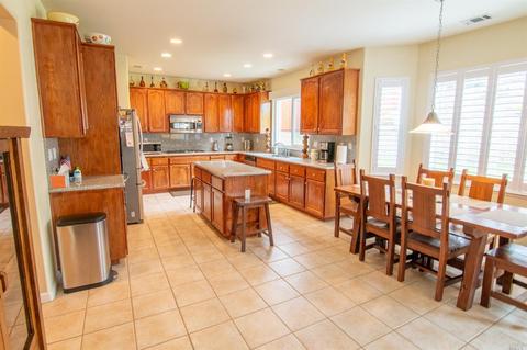 2046 Bennington Dr, Vallejo, CA 94591 photo 13