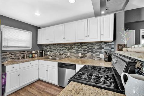365 Elder St, Vacaville, CA 95688 photo 13
