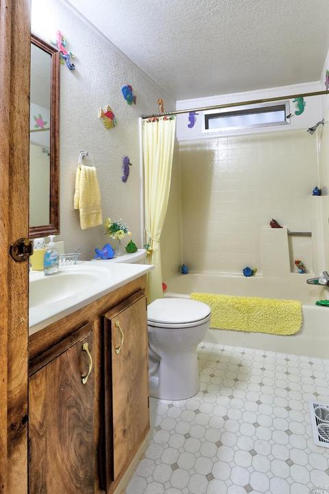 8007 Cliffrose St, Windsor, CA 95492 photo 25