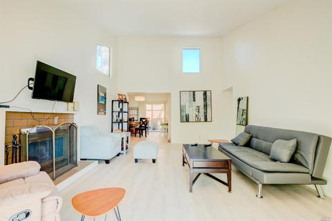 166 Kathy Ellen Dr, Vallejo, CA 94591 photo 10
